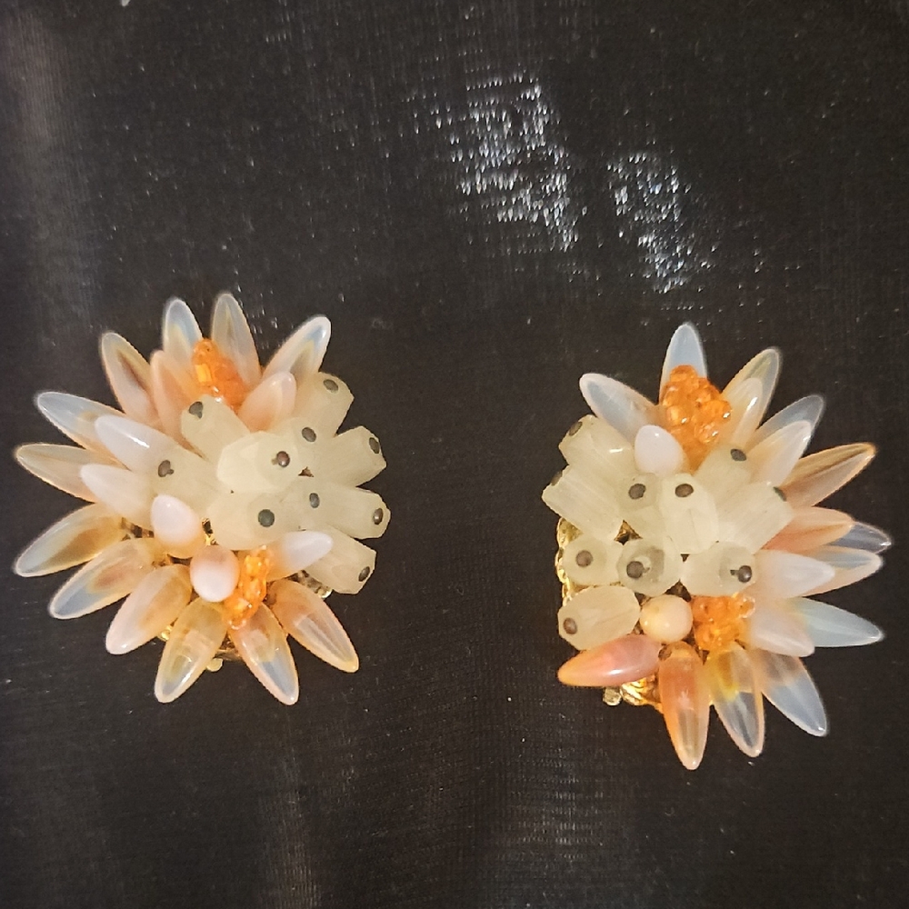 Elegant Vintage Glass Floral Cluster Clip Earrings